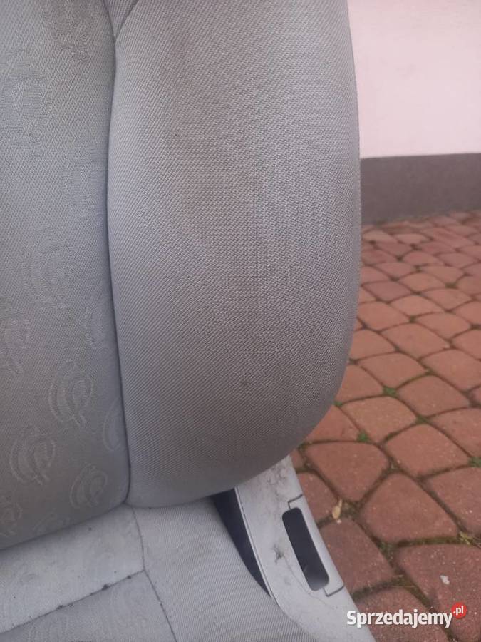 Tapicerka mercedes cklass w 203 Wyposażenie wnętrza Łódź