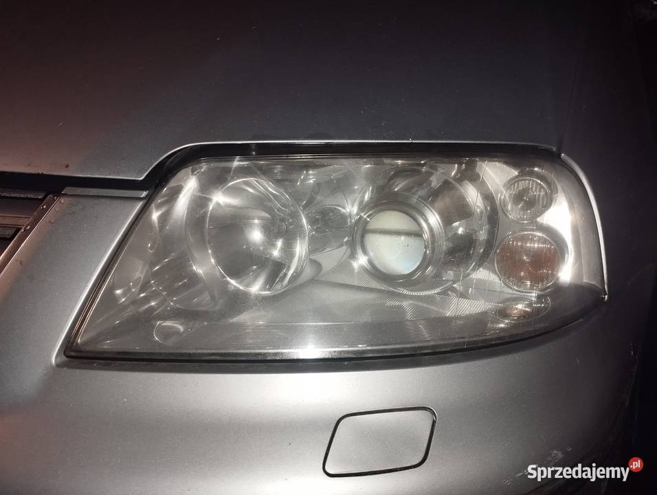 Lampa lampy przód przednia VW Sharan Xenon Pasłęk