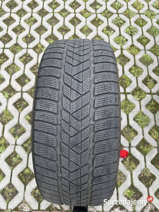 Pirelli Scorpion 25545r20 i 28540r20 zimowe Kielce sprzedam