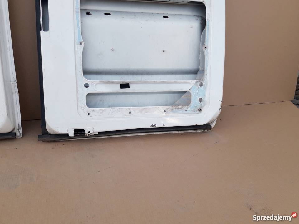 FORD TRANSIT DRZWI TYŁ TYLNE NISKIE Z SZYBĄ LEWE Bieleń