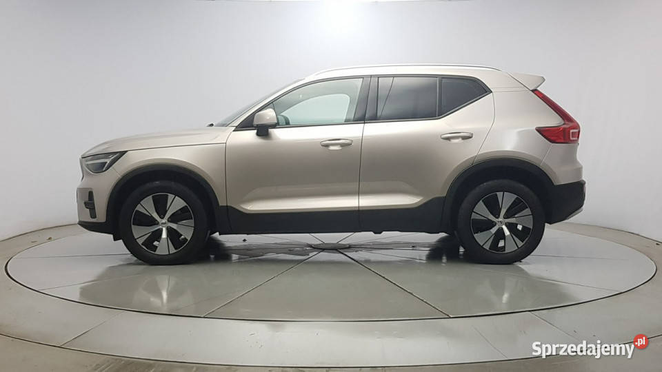 Volvo XC 40 B3 Core Z Polskiego Salonu Faktura bluetooth Warszawa