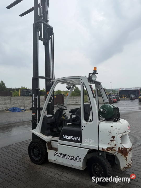 wózek widłowy NISSAN FG25 Triplex 49m przebieg Wózki widłowe Działoszyn