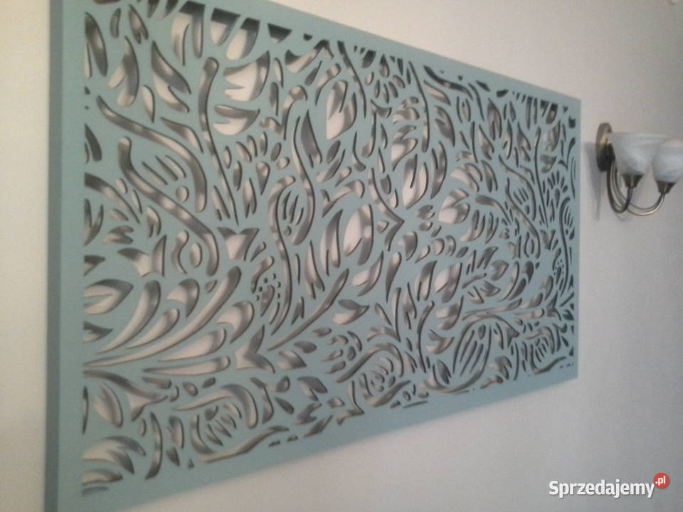 Lampa scienna panelowa Poznań