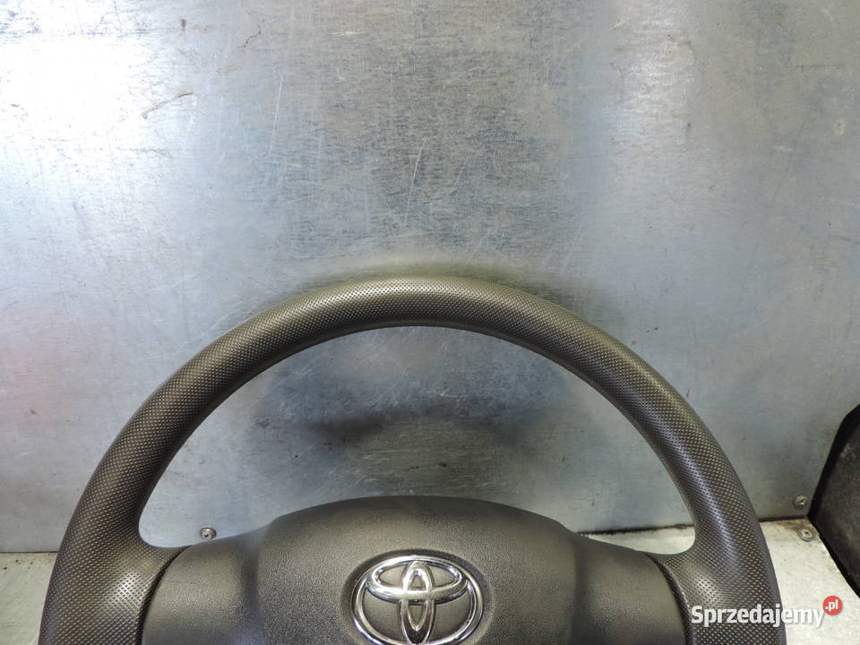 TOYOTA AYGO I KIEROWNICA Kierownice