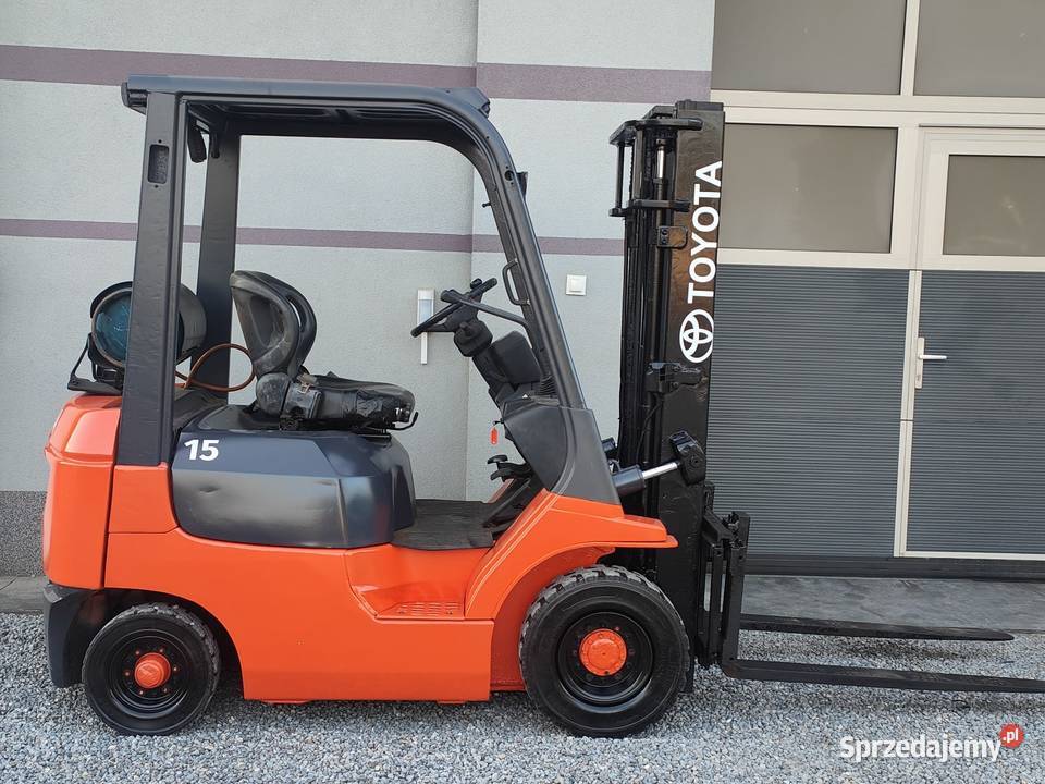 Wózek widłowy Toyota 7FG15 15T Lpg Przesuw gaz Wózki widłowe Sandomierz sprzedam