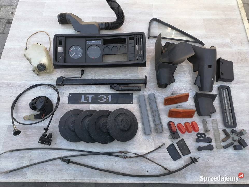 Części różne VW LT 28 31 35 45 licznik lampa Tenczynek