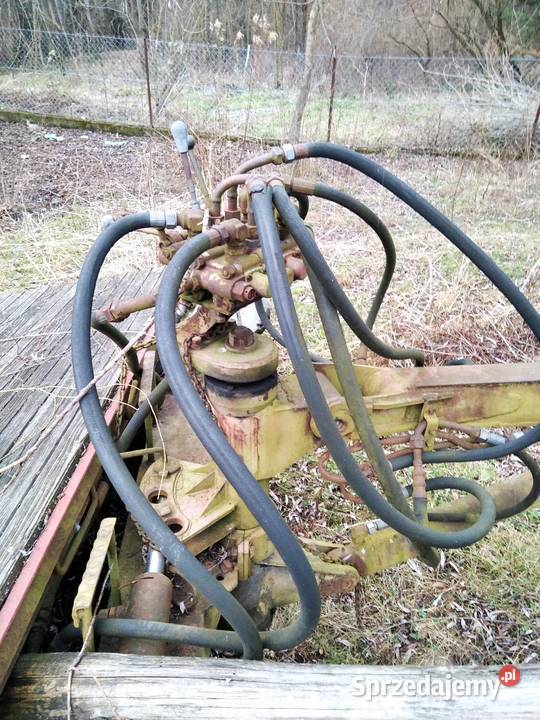 Ładowacz chwytakowy zawieszany skrzat 2F Tarnów