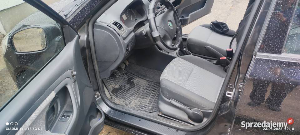 Skoda Fabia II granatowy Świebodzice