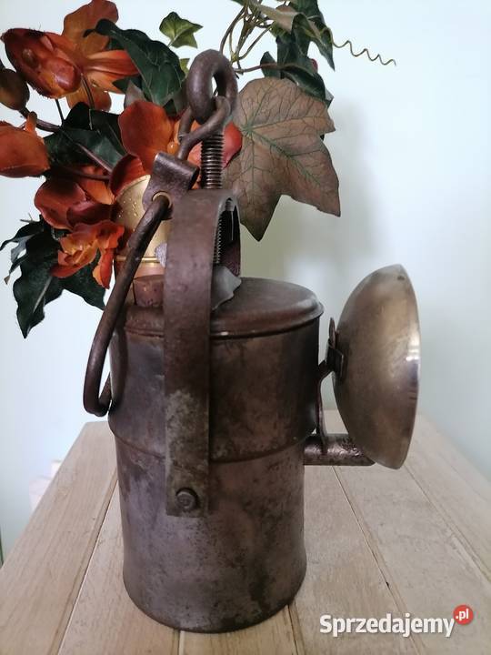 Stara lampa karbidowa