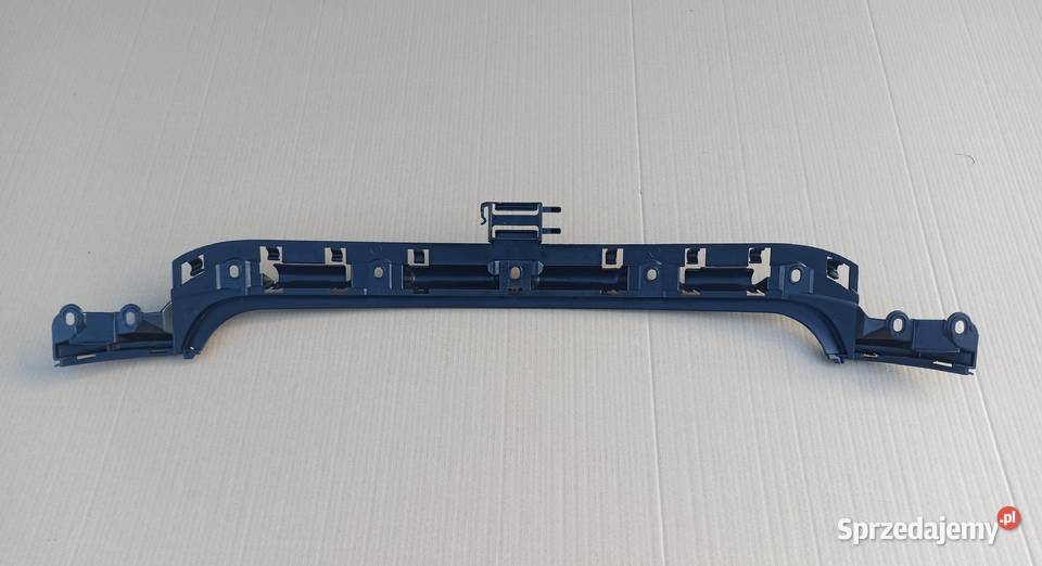 BMW 1 E81 E87 ŚLIZG ZDERZAKA MOCOWANIE TYŁ Karoseria