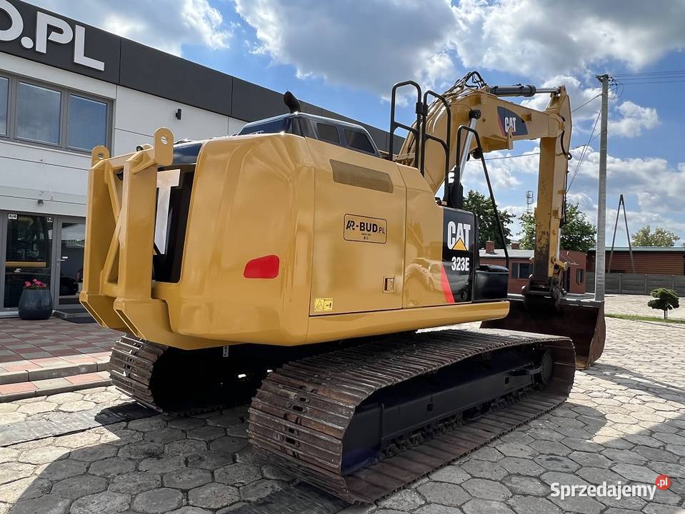 CAT 323 E nie wielkopolskie Tuliszków