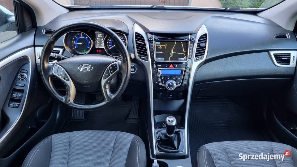 Hyundai i30 2017r 16 135 127000 gniazdo USB Żytniów sprzedam