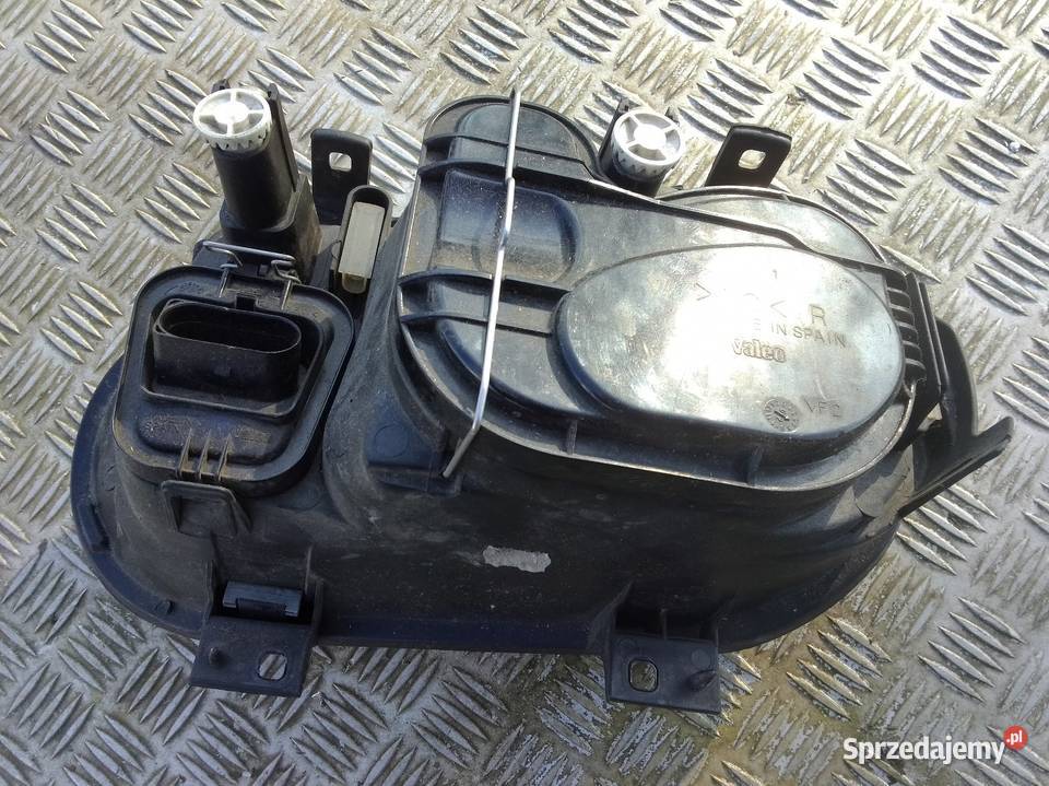 Lampa prawa halogen Valeo VW Golf IV 20045 prawe Cewice
