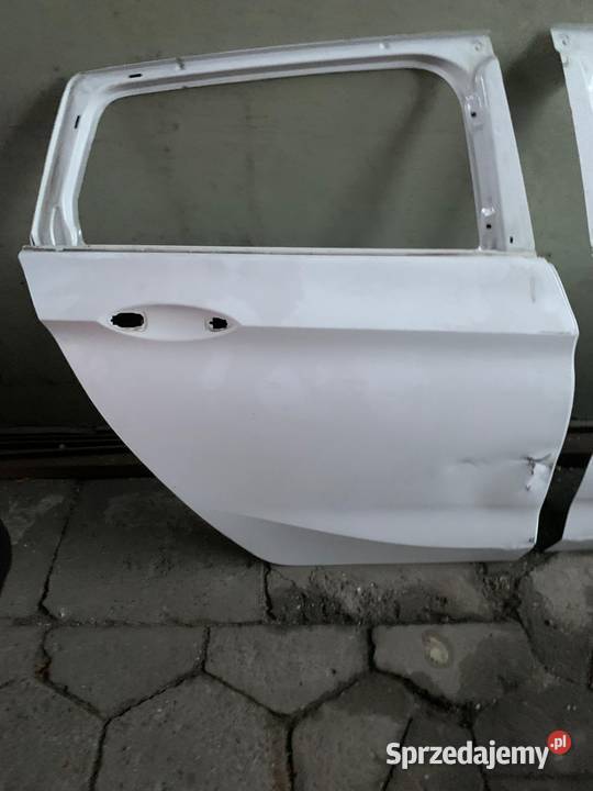 Drzwi prawe Astra K Sports Tourer kombi przód i Katowice