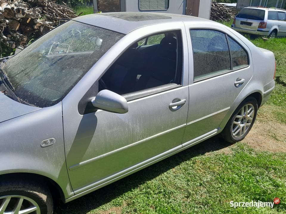 Vw bora 2000r 20b na częśći Rok produkcji 2000 Krosno Odrzańskie