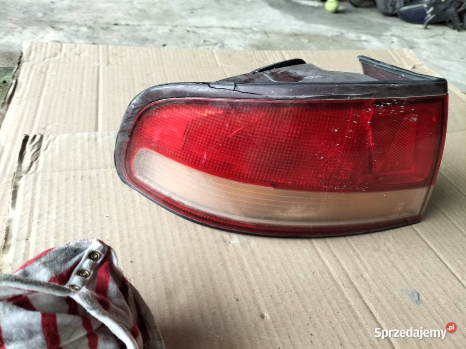 Mitsubishi Galant lampa tył lewa lewy tył tylna lubelskie Kamień-Kolonia