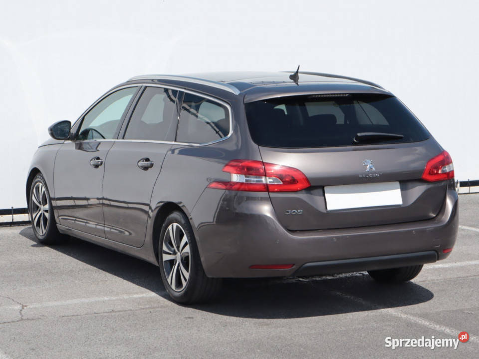 Peugeot 308 12 eTHP Lublin