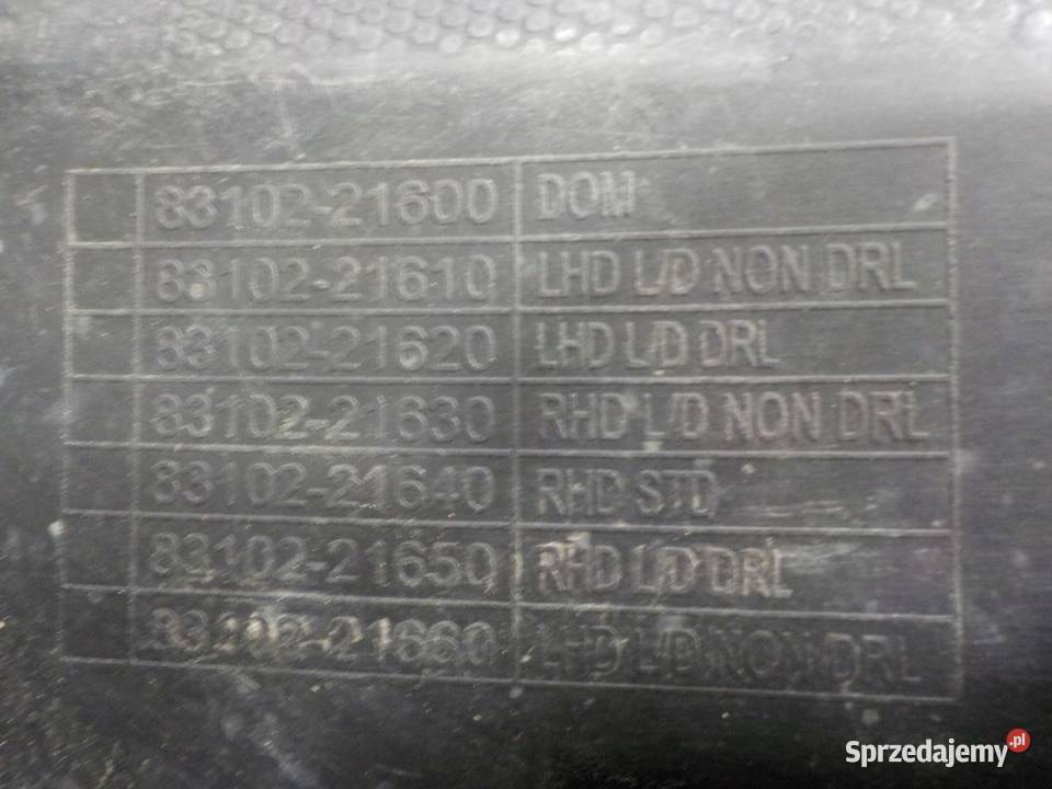 SSANGYONG RODIUS II TURISMO 20 B 14r lampa prawa osobowe Suków