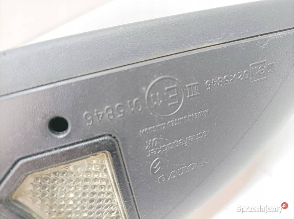 LUSTERKO PRAWE 9PIN EUROPA 015846 Volvo S60 I