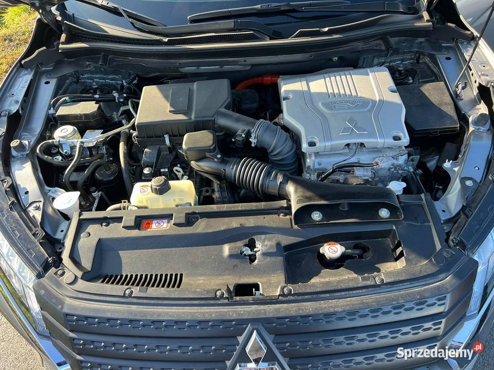 Mitsubishi Eclipse Cross Hybrid Plug In 4 X 4 system Start-Stop Gdów