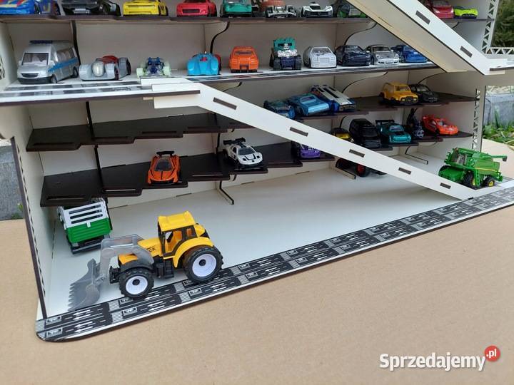 Piętrowy Garaż 80 półka imienna na autka Dla Dziecka