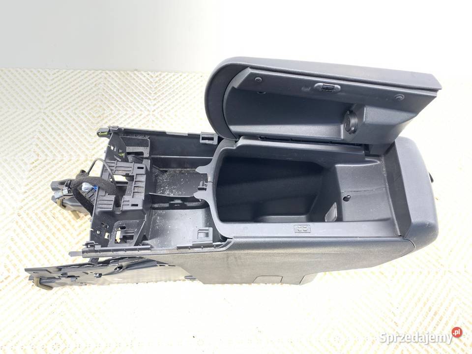 PODŁOKIETNIK PEUGEOT 3008 SUV 0917