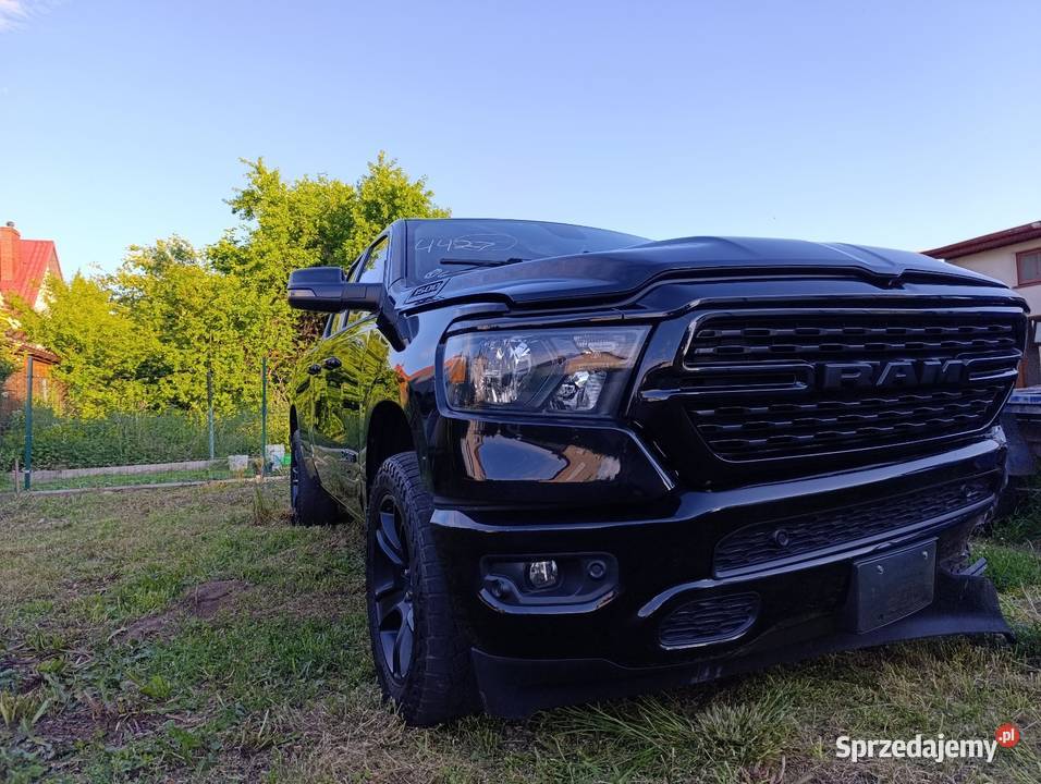 RAM1500 BIGHORN 2023r Auto w Polsce Rok produkcji 2023 podlaskie Grajewo sprzedam