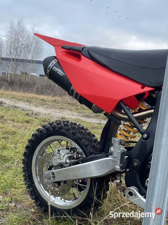 Motor pitbike ycf sp2 120 czerwony sprzedam