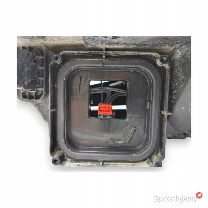 LAMPA PRAWA Renault Megane IV 1624 prawy przód Chełm sprzedam
