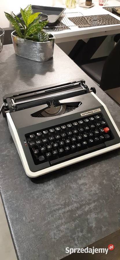 Maszyna do pisania Privileg 260T niemiecka mazowieckie Ząbki