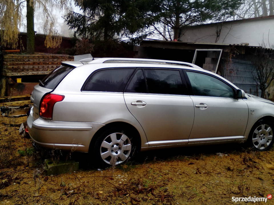 Toyota Avensis 20 4D4 wypadku kupiony w Polsce Gostynin