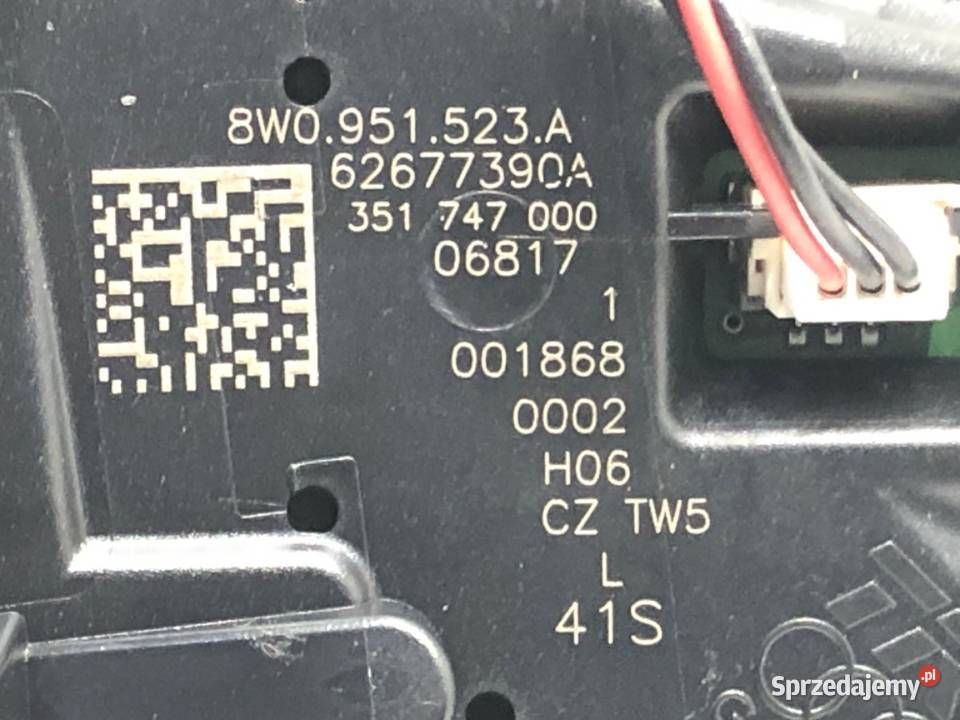 PRZEŁĄCZNIKI KIEROWNICY MULTIFUNKCJA AUDI A4 B9 Panele sterowania, przełączniki