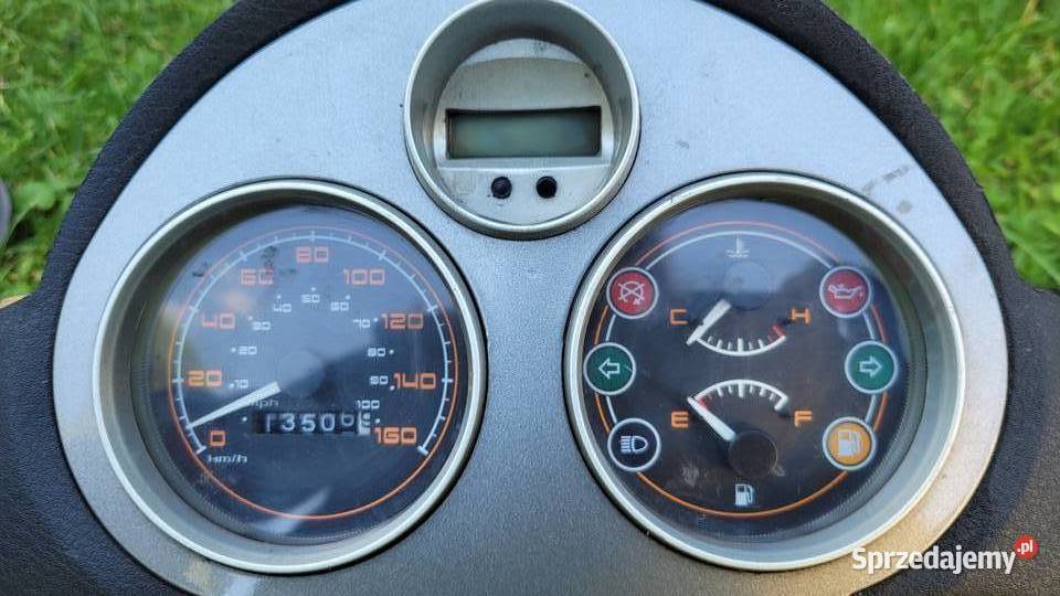 PIAGGIO CARNABY licznik z obudowa Piła sprzedam