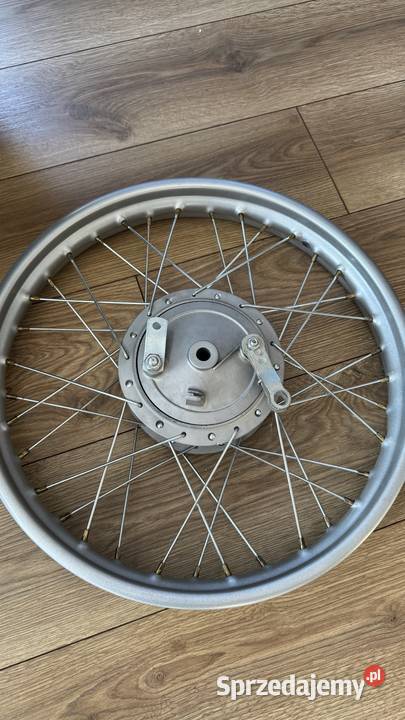 Koła wsk 175 renowacji Motocykle na części Łączna