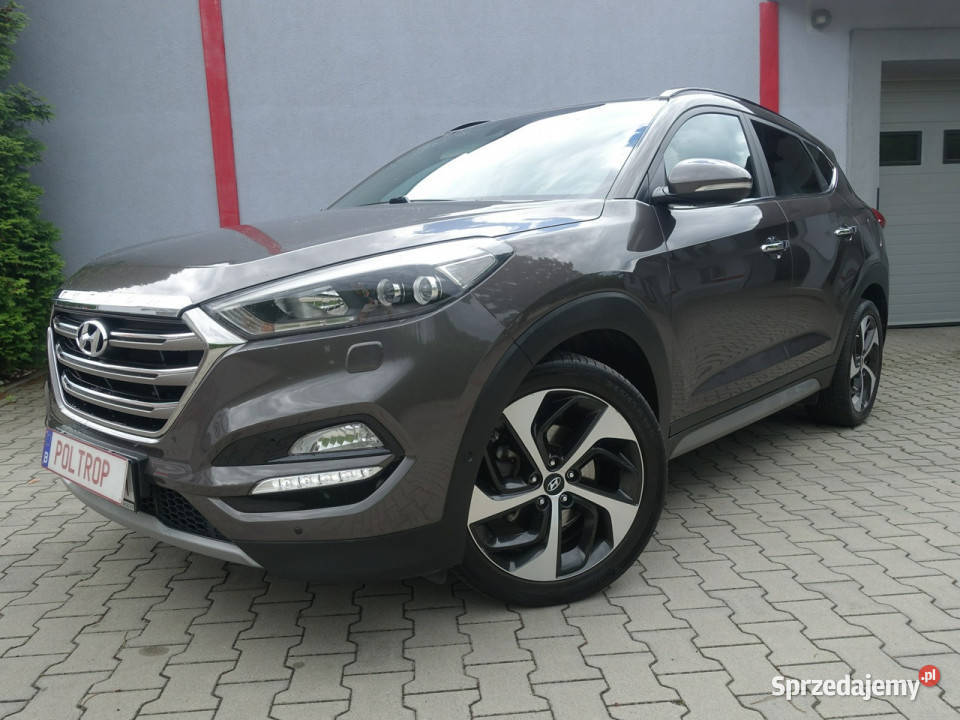 Hyundai Tucson 16 TGDi Panorama Ledy Skóra Navi lakier metallic