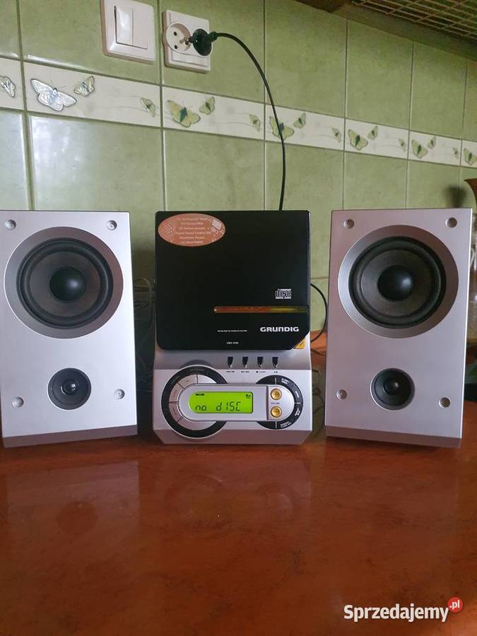 Wieża Grundig UMS 3000 16W w RMS sprawn Łódź
