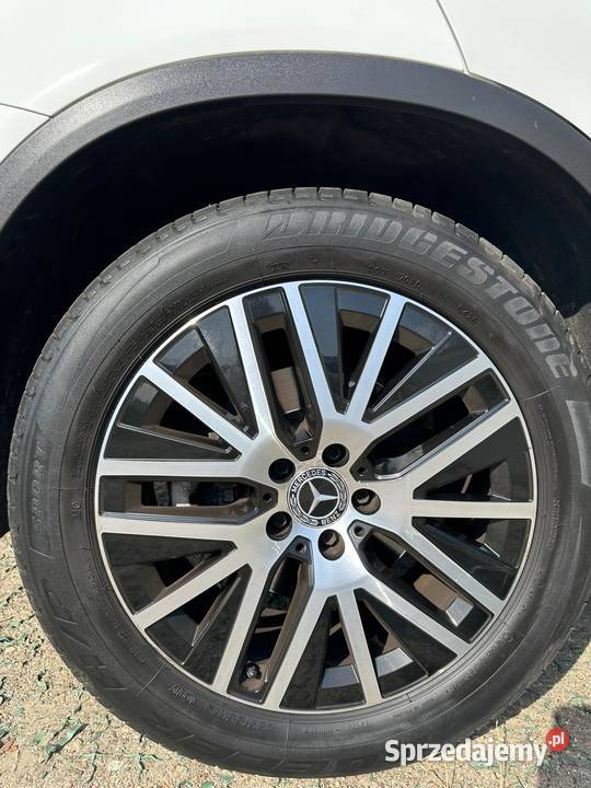 MercedesBenz GLC 200 4MATIC SUV 2020r Sopot
