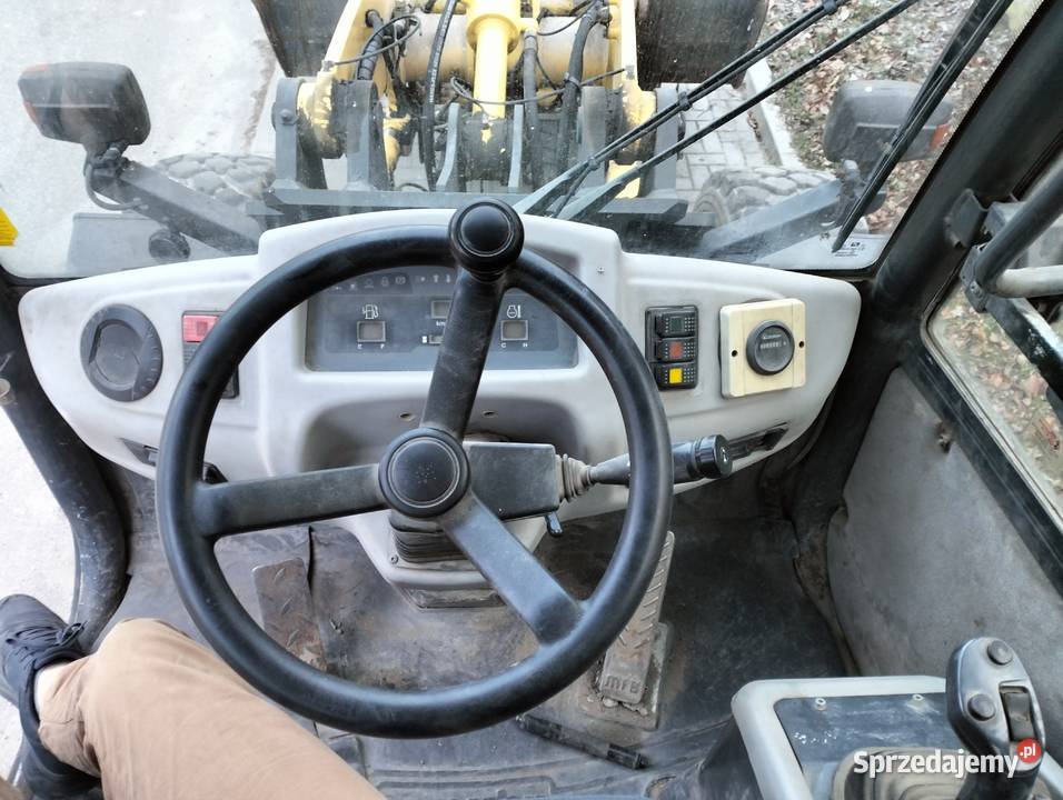 Ładowarka komatsu wa 100 nie śląskie sprzedam