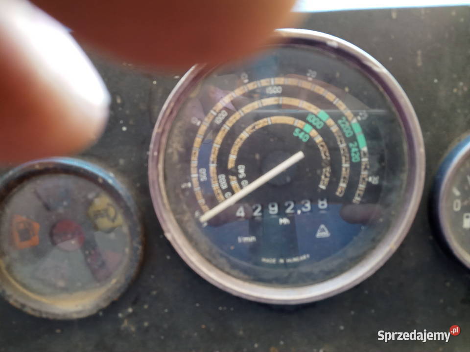 Sprzedam ciągnik Zetor 5011 małopolskie Tropiszów