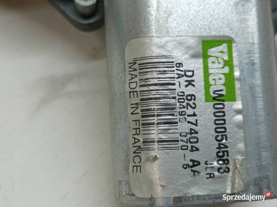 SILNICZEK WYCIERACZKI TYŁ DK6217404AA Land Rover świętokrzyskie