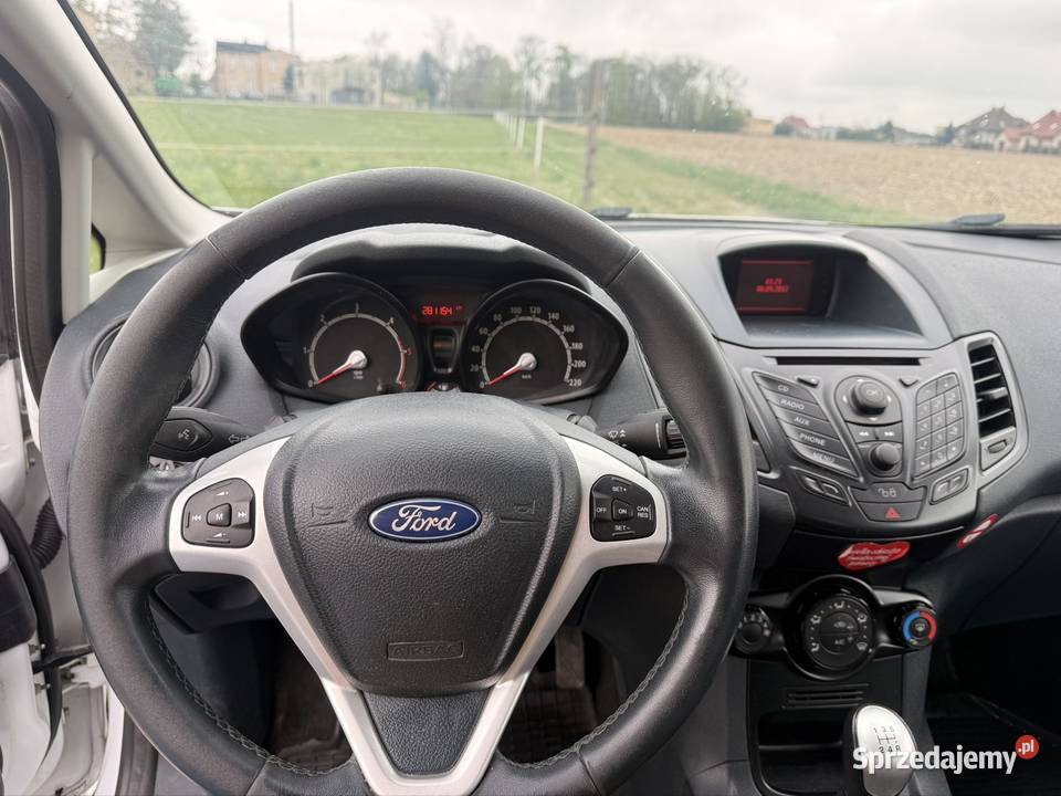 2kpl kół Ford Fiesta MK7 2012r 16CDTI odtwarzacz DVD Gniezno