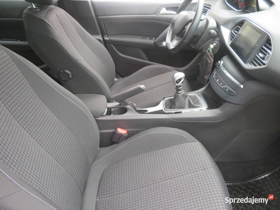 Peugeot 308 15 BlueHDi