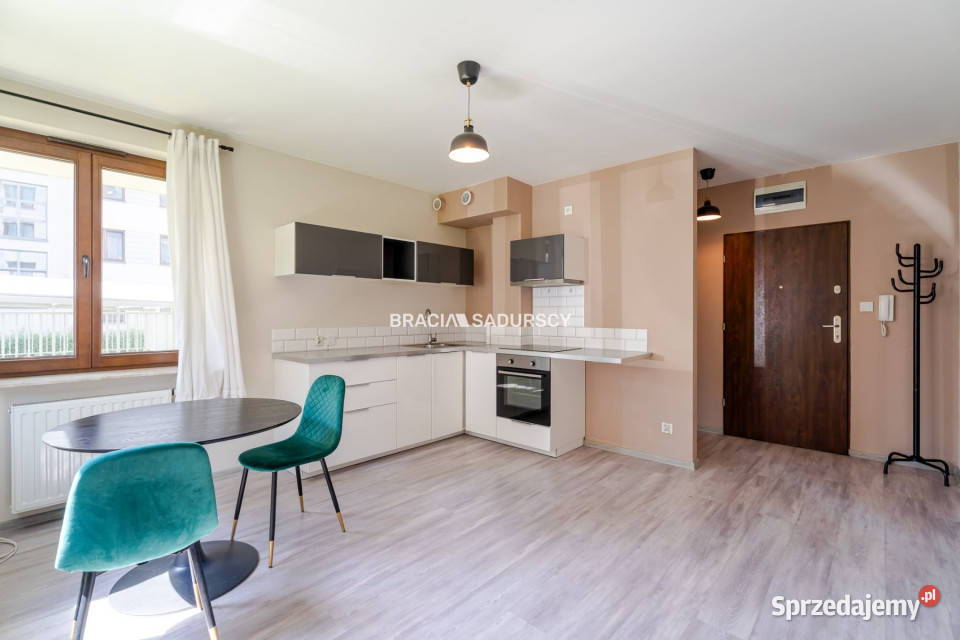 Do sprzedaży mieszkanie Kraków Dąbska 346m2 2pok 34.6m2 małopolskie