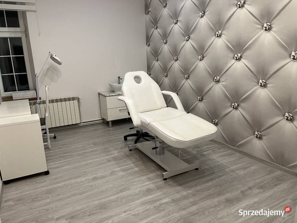 Wynajem lokal usługowy biuro wyposażony od ulicy Jasło