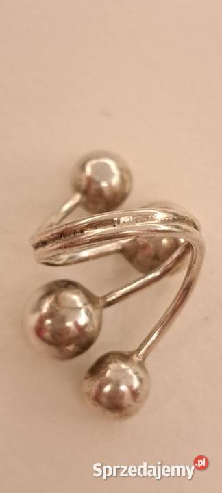 pierścionek ze srebra z kulkami Radom