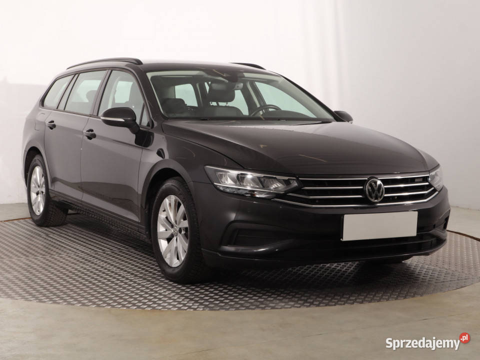 VW Passat 15 TSI nieuszkodzony