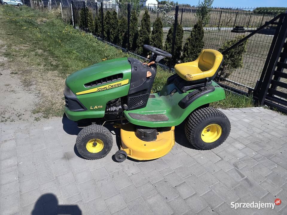 Kosiarka traktorek John Deere 195