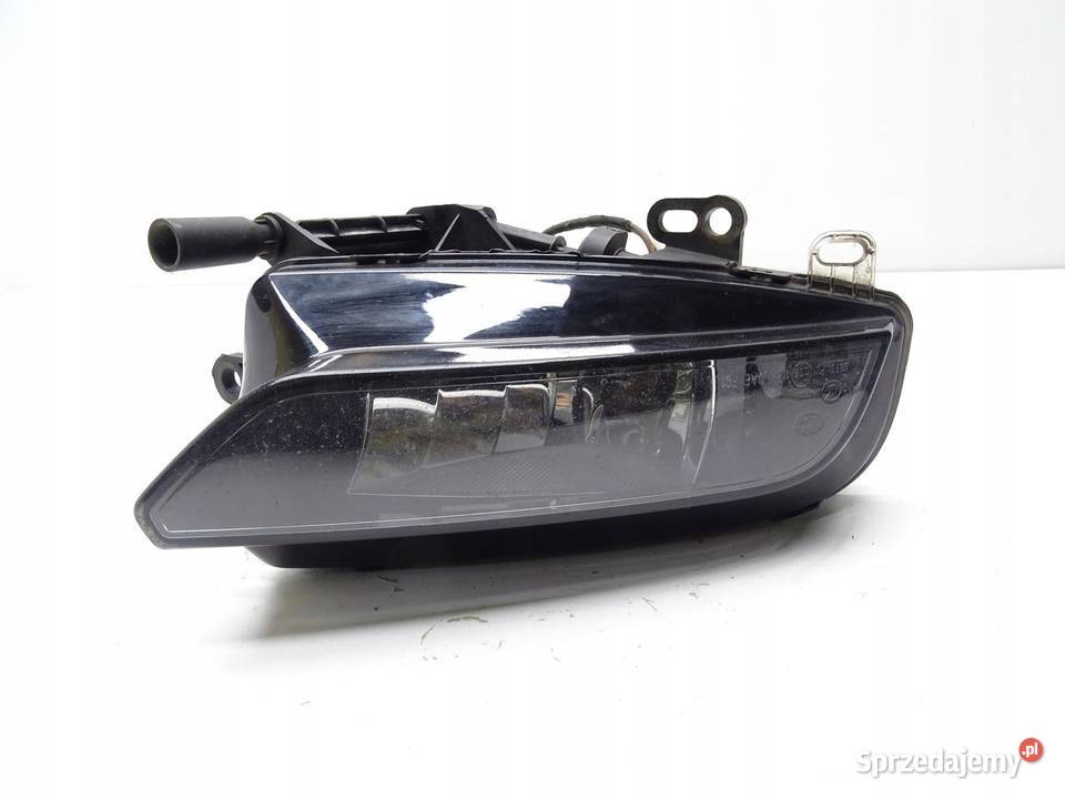 HALOGEN PRAWY PRZÓD PRAWY PRZEDNI 8V0941700C osobowe