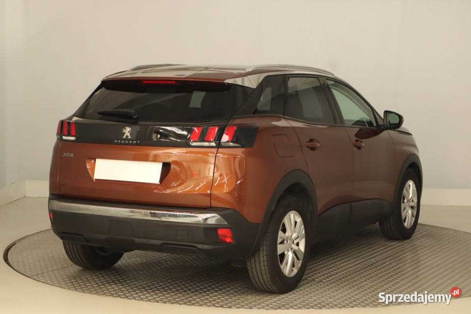 Peugeot 3008 12 PureTech Rok produkcji 2019 sprzedam