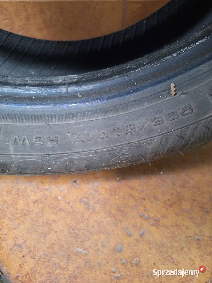 2 Opony ALL SEASON DUNLOP R17 20550 STAN 910 Pozostałe sprzedam